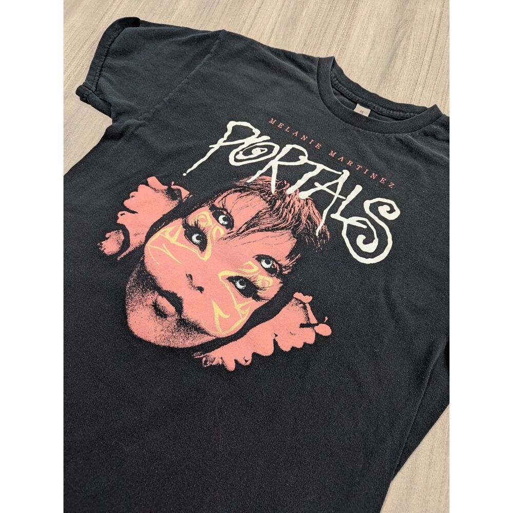 Melanie Martinez Portals Tour Graphic T-Shirt Black Size L